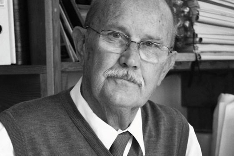 Makovecz Imre „Angyalok” c. építőművészeti kiállítása