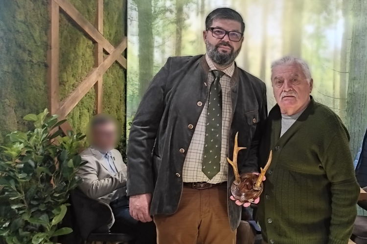 Apa és fia a dombóvári Fekete István Múzeumot képviselték a FEHOVÁ-n