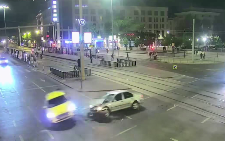 Fővárosi Törvényszék: letartóztatták a múlt pénteki autós üldözés három gyanúsítottját