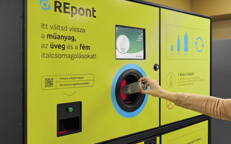 Júliustól hátrányos helyzetű családokat lehet támogatni a REpont automatákon keresztül