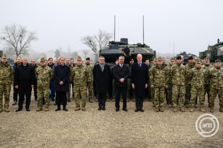 Szalay-Bobrovniczky Kristóf: teljessé vált a magyar harckocsiflotta